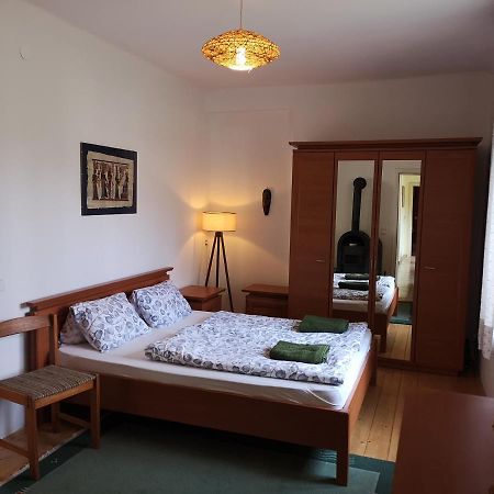 Nyugalomsziget Villa Kotcse Bagian luar foto