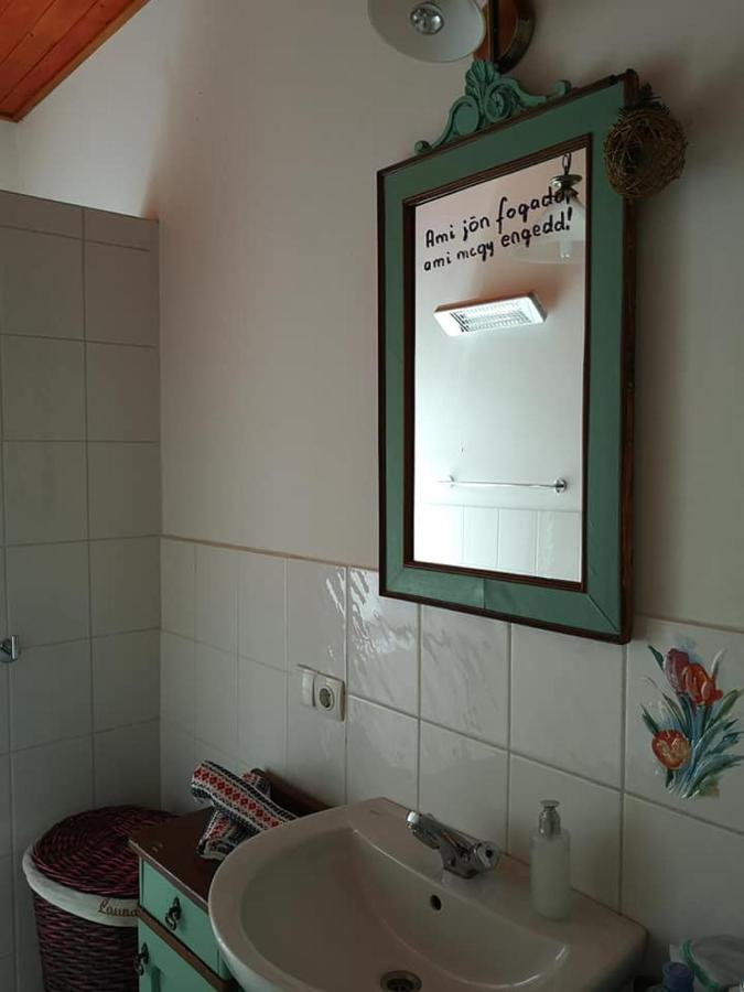Nyugalomsziget Villa Kotcse Bagian luar foto