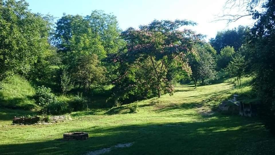 Nyugalomsziget Villa Kotcse Bagian luar foto