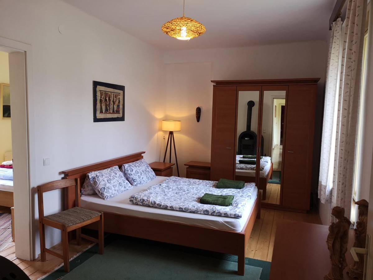 Nyugalomsziget Villa Kotcse Bagian luar foto